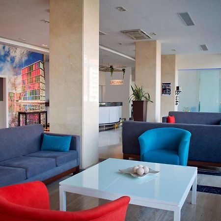 Hotel Zentral León Extérieur photo