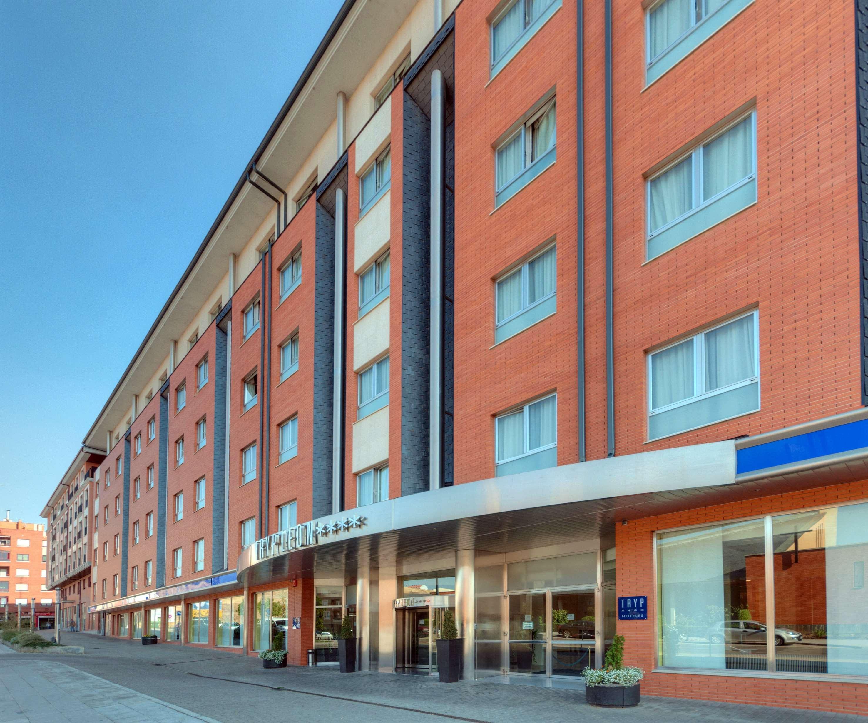 Hotel Zentral León Extérieur photo