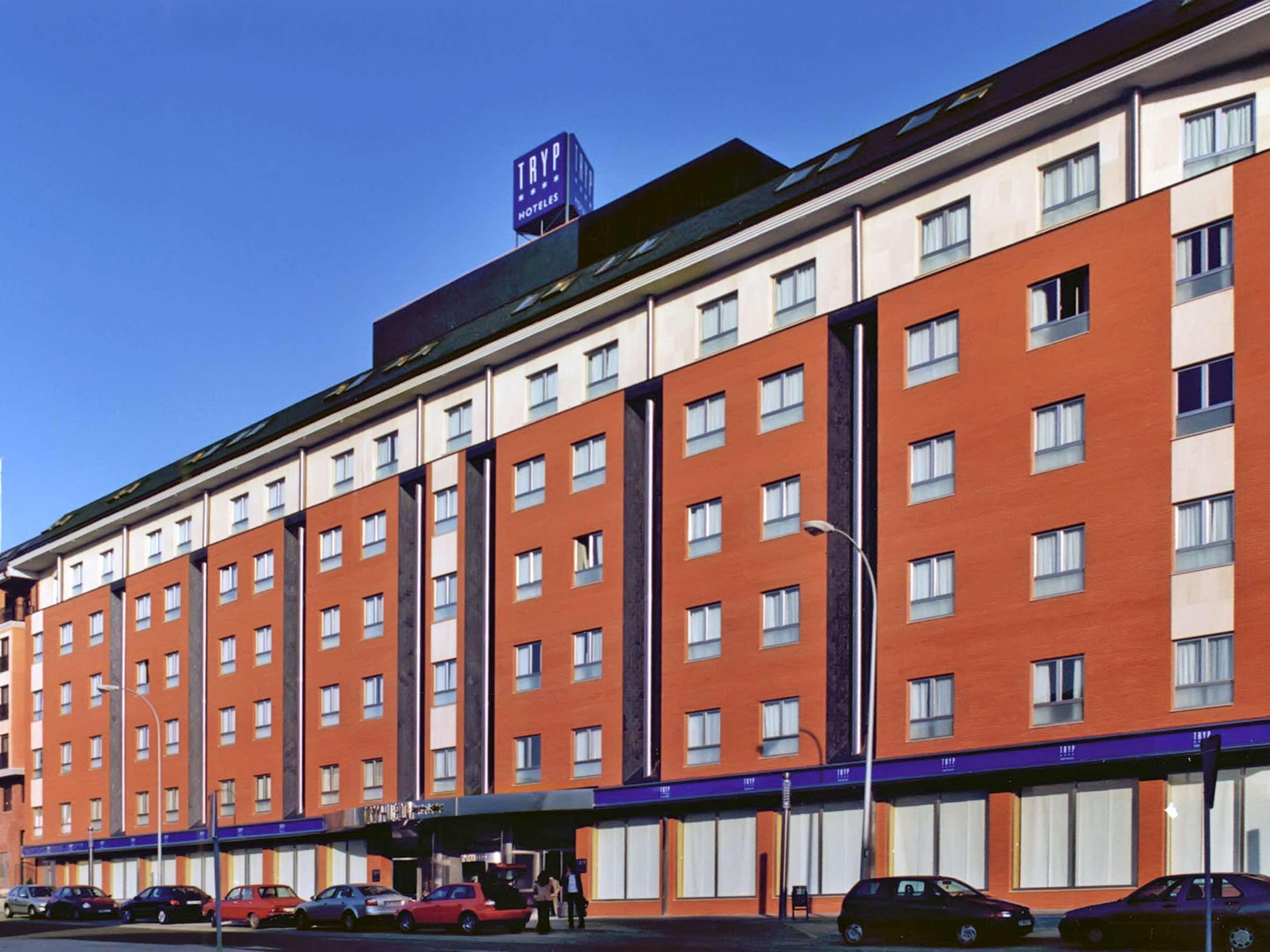 Hotel Zentral León Extérieur photo