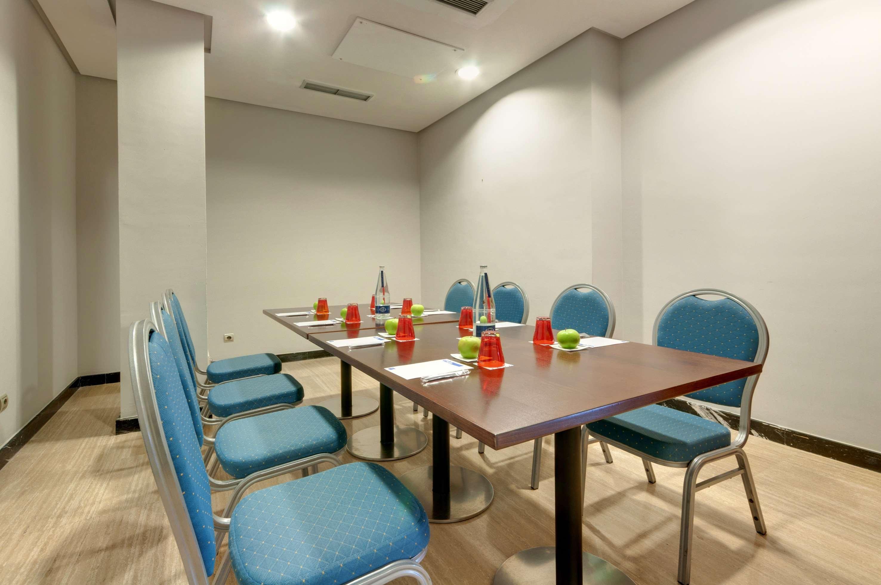Hotel Zentral León Business photo