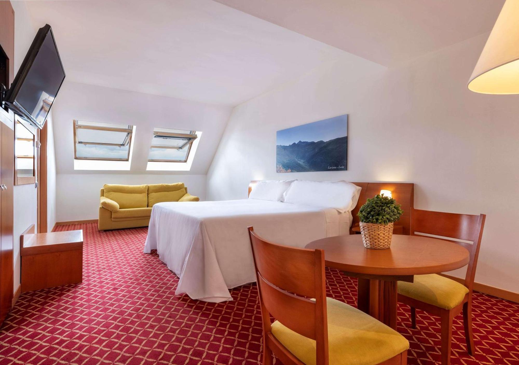 Hotel Zentral León Extérieur photo