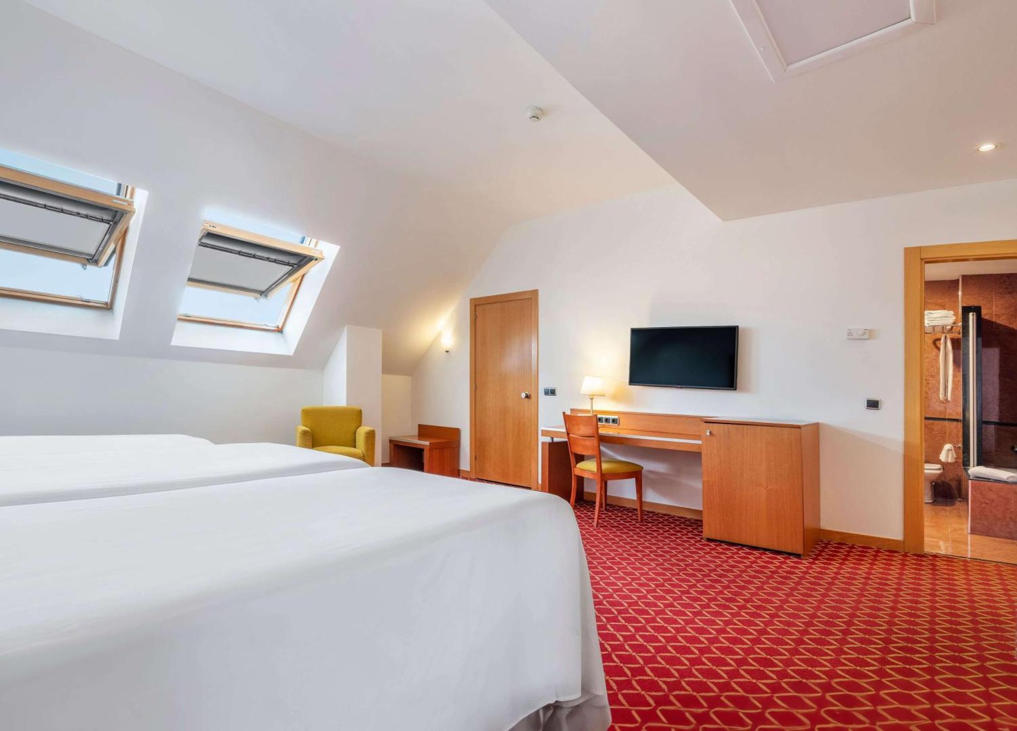 Hotel Zentral León Extérieur photo