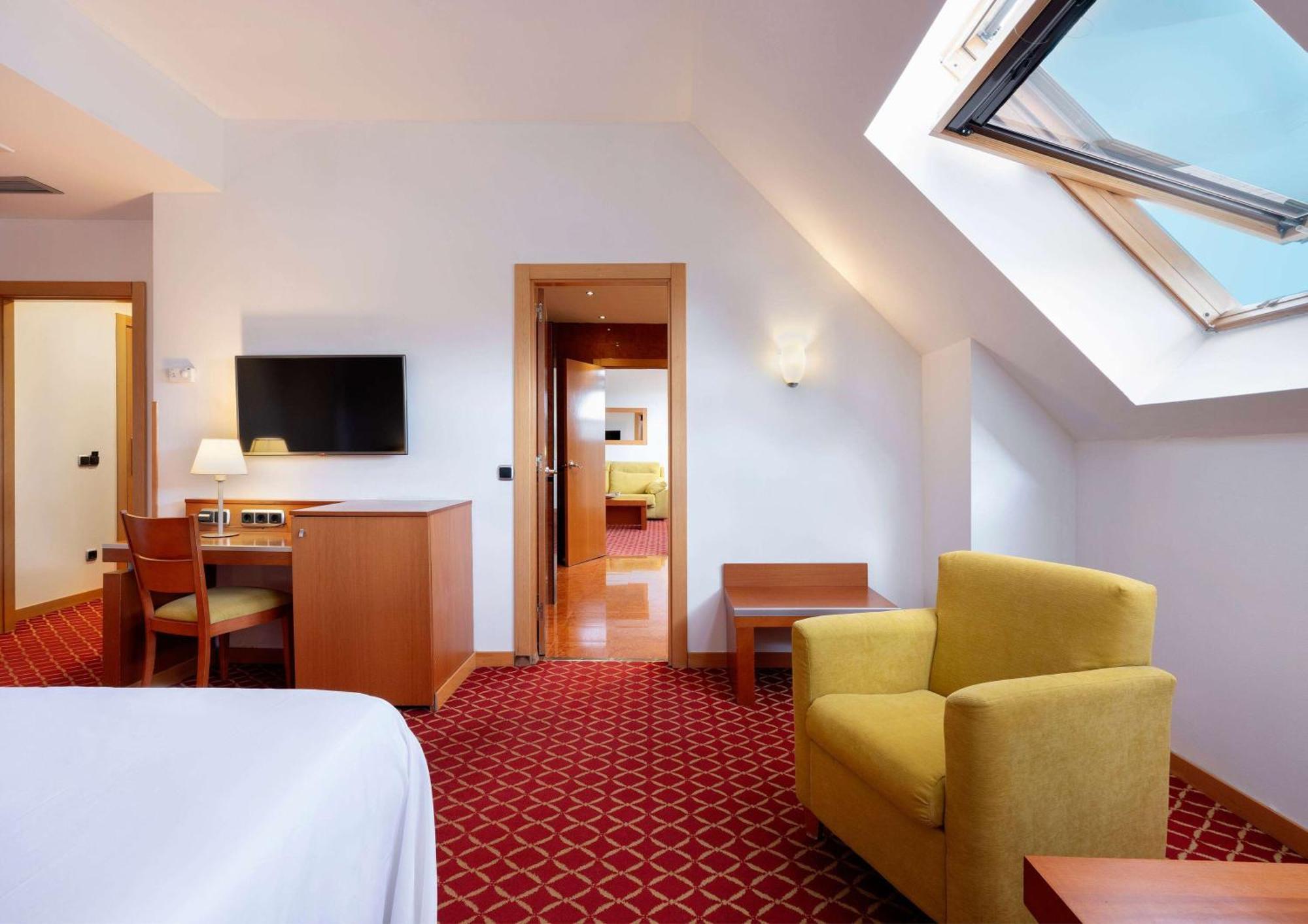 Hotel Zentral León Extérieur photo