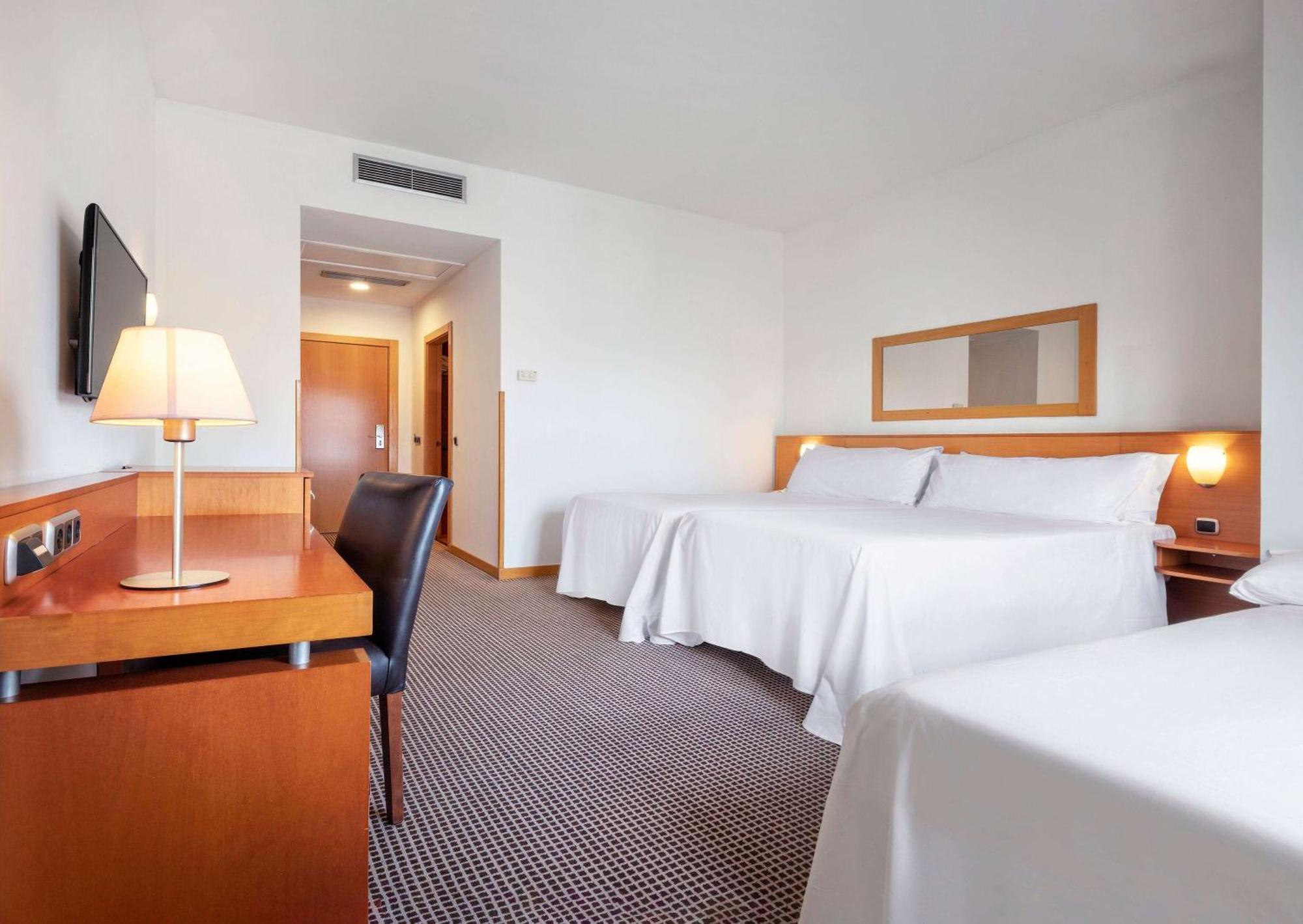 Hotel Zentral León Extérieur photo